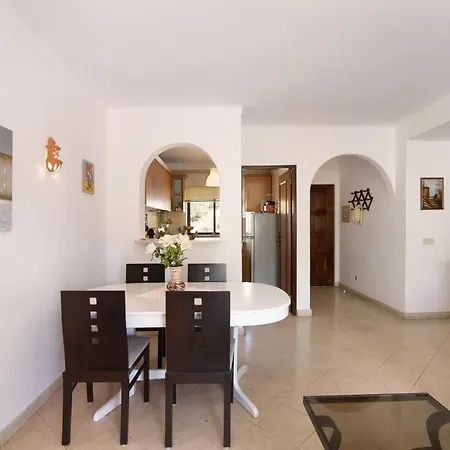 Apartment T2 Carvoeiro *